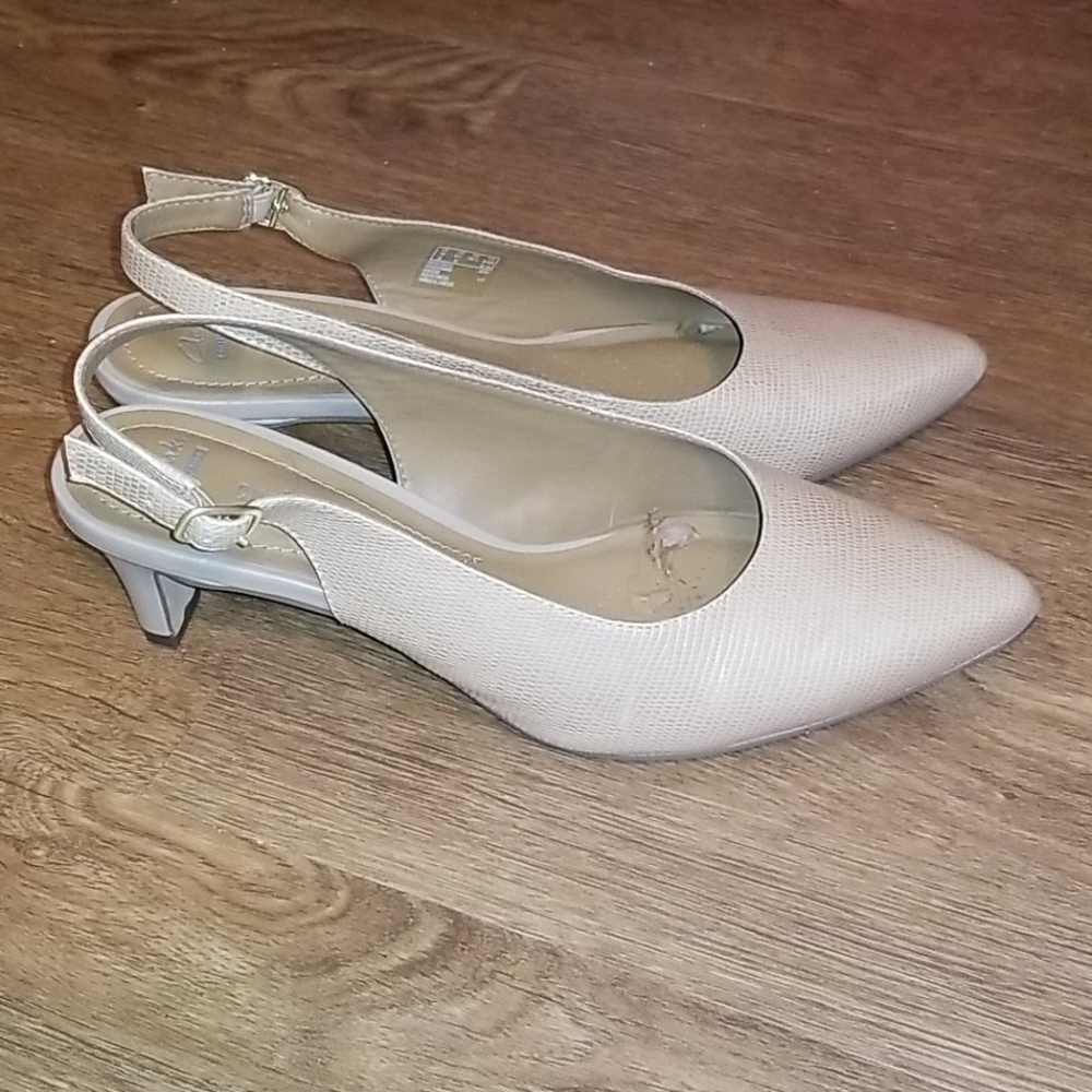 Clark's heels